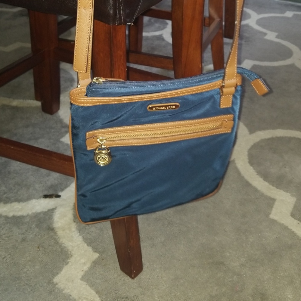 Michael Kors Crossbody Bag